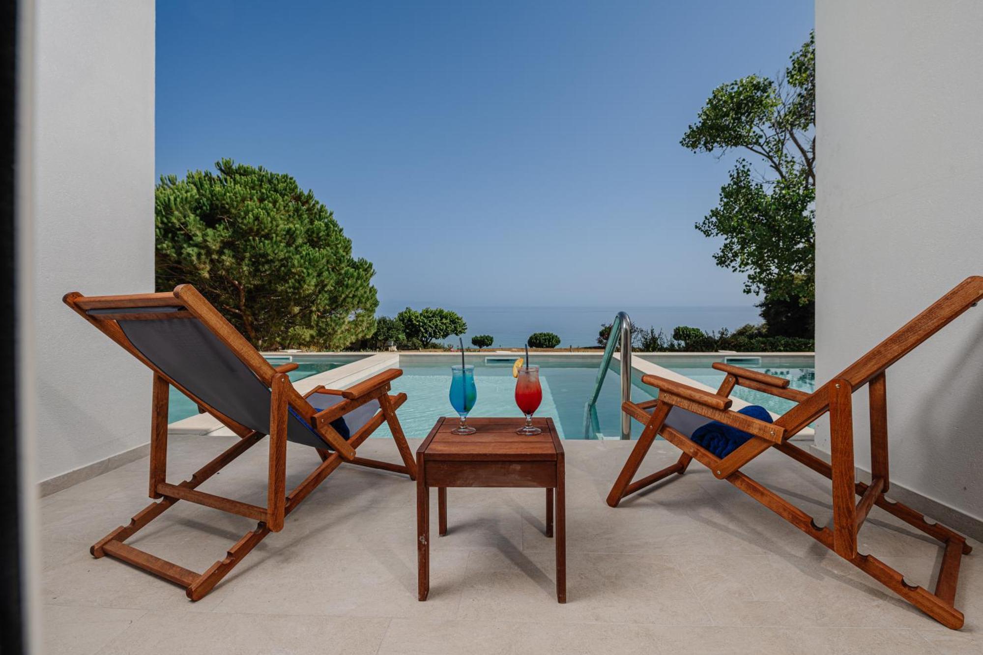Mirage Bleu Hotel Tragaki Ngoại thất bức ảnh