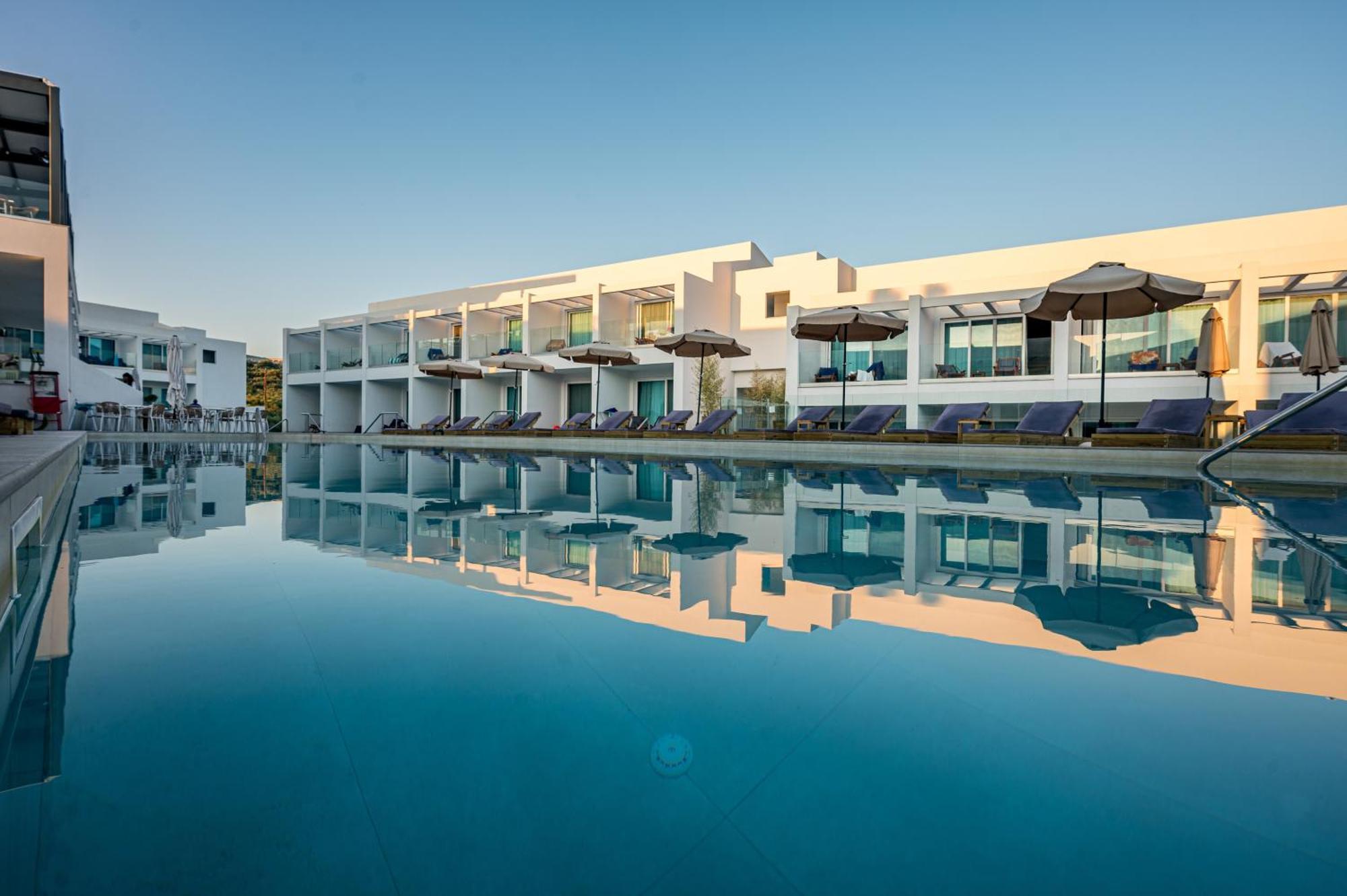 Mirage Bleu Hotel Tragaki Ngoại thất bức ảnh