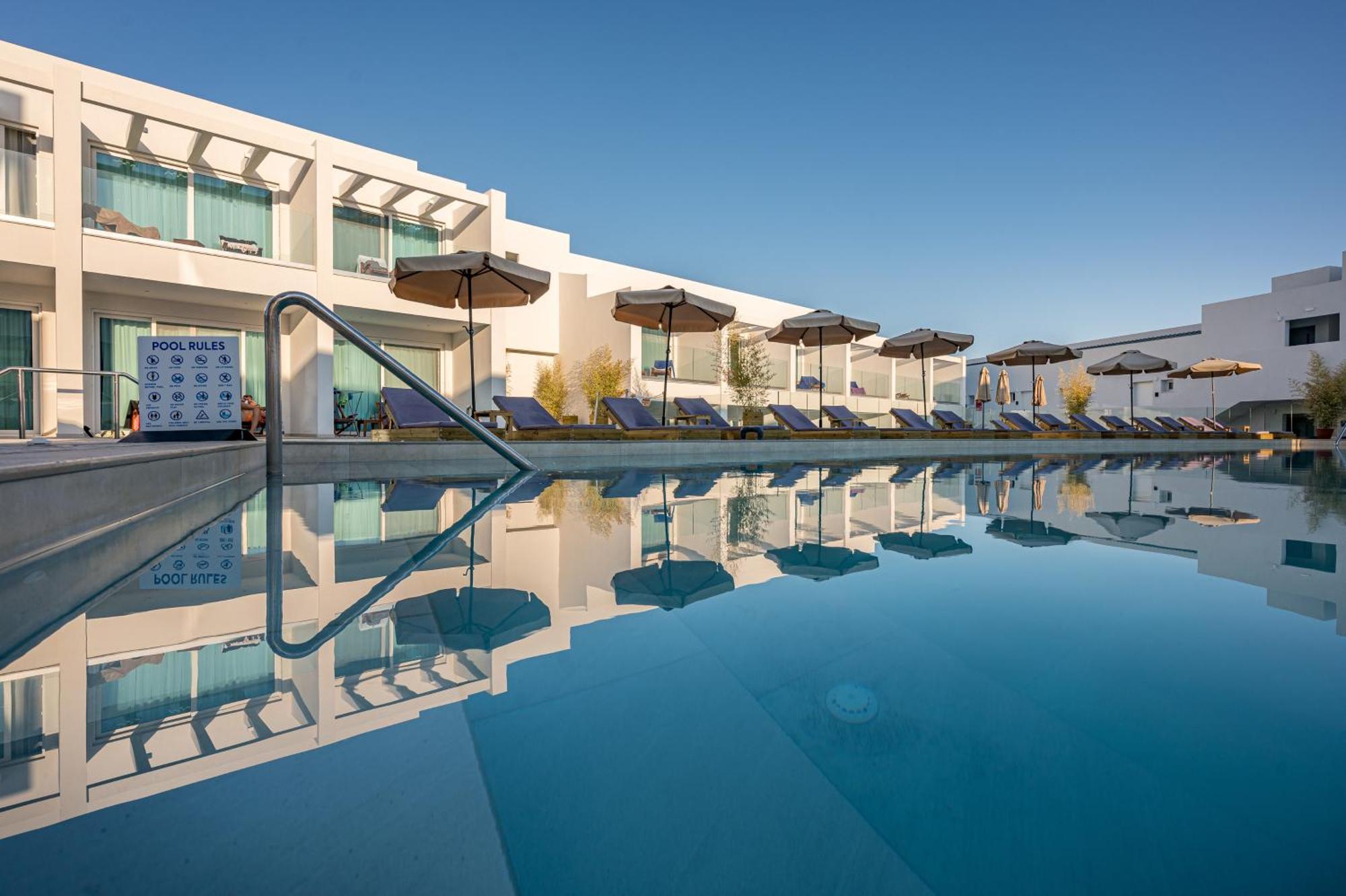 Mirage Bleu Hotel Tragaki Ngoại thất bức ảnh