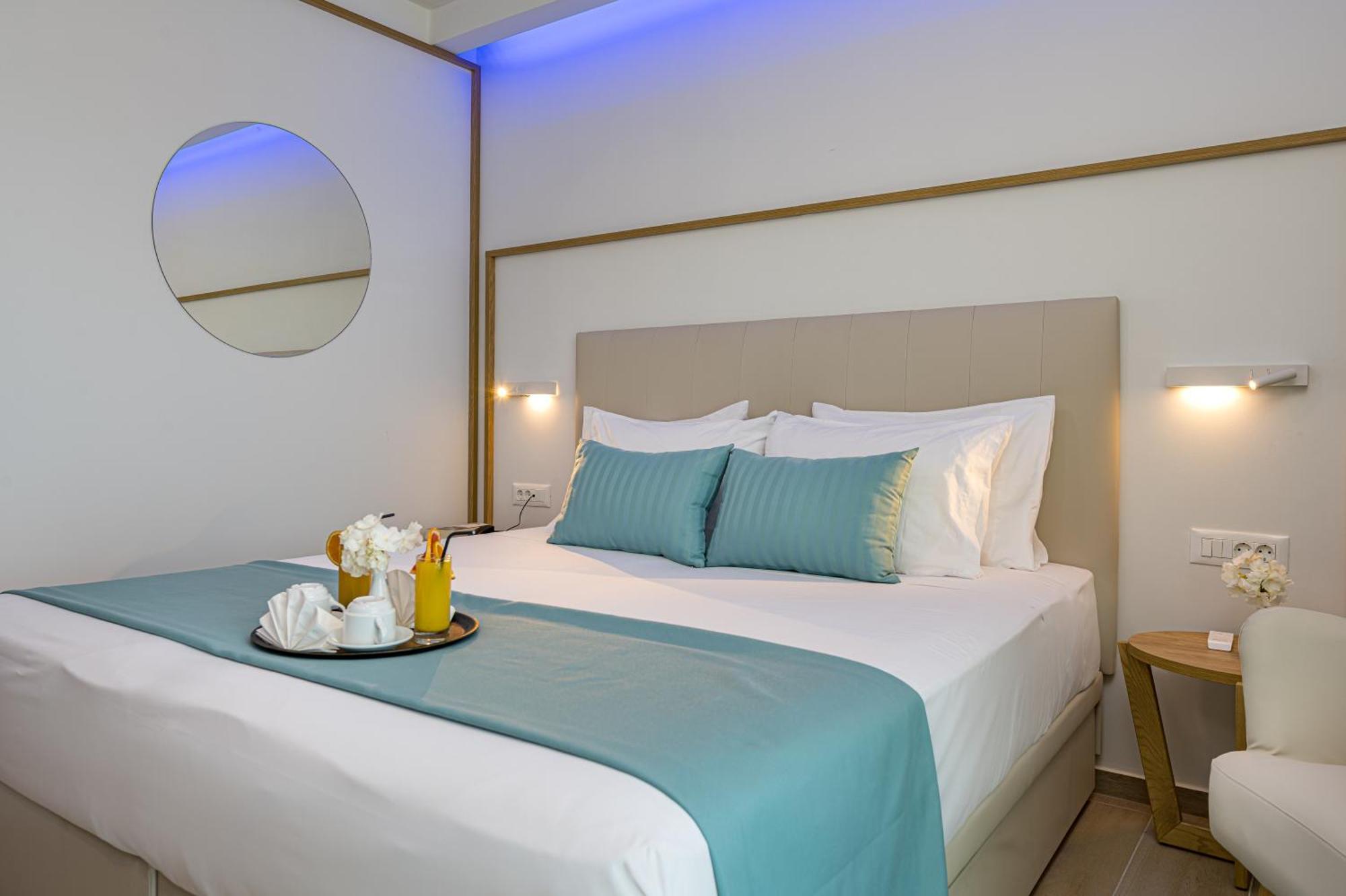 Mirage Bleu Hotel Tragaki Ngoại thất bức ảnh